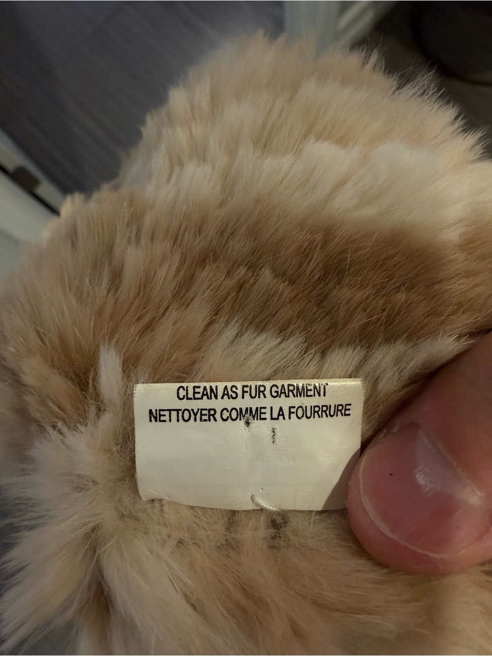 Plush Faux Fur Capelet - Cream Brown